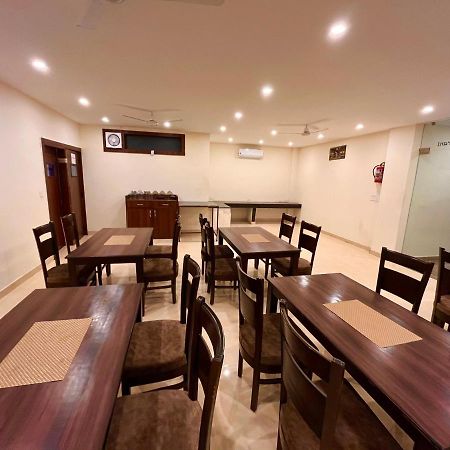 Hotel Olive Inn, Haridwar Bagian luar foto